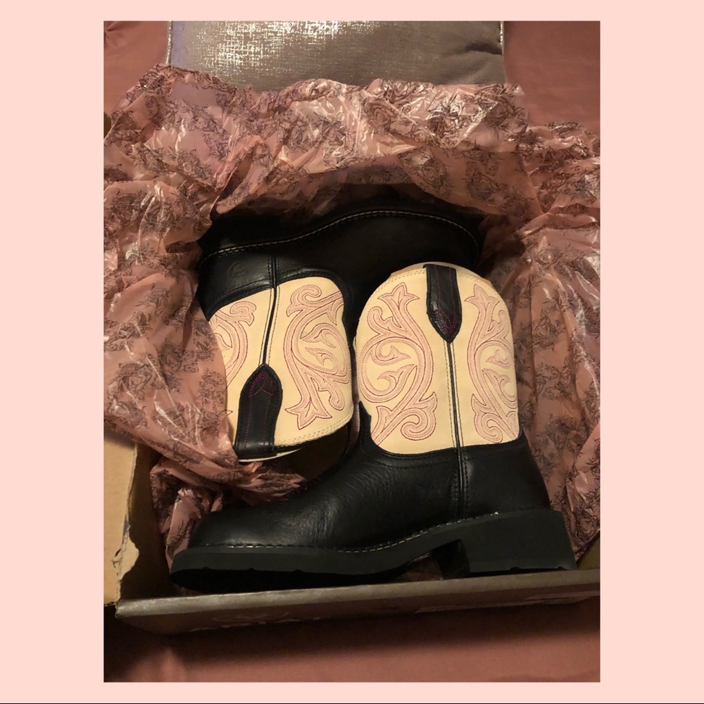 Ariat Women’s Fatbaby Heritage boots
